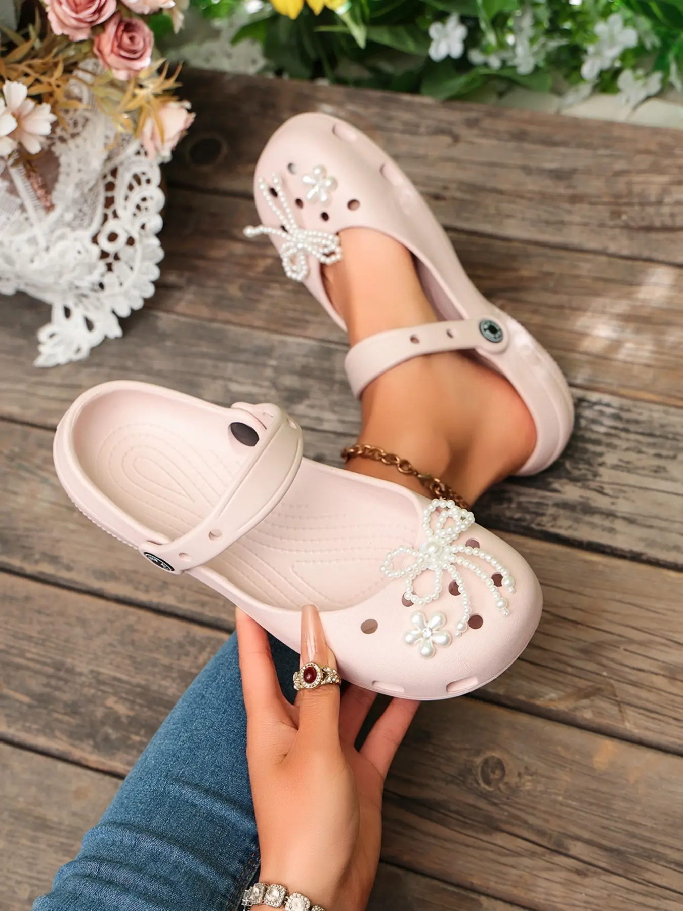 Women's Slip-on Shoes, Minimalist Casual Clog Mules, Lightweight Fashion Easy to Wear Design, Elegant Bow Style EVA Clogs, All-Season Comfort Shoes, Breathable Lightweight Clogs