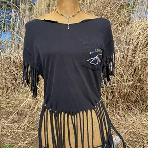 Comfortably Numb Embroidered Charm Fringe Tee S