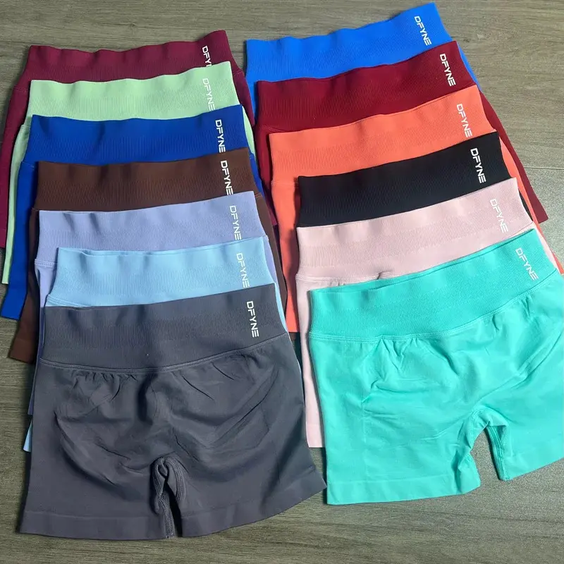 DFYNE Impact Shorts with Logo Low Waist Seamless Yoga Shorts Scrunch Bum Gym Shorts Workout Biker Shorts Stretch Fitness Clothing Shorts