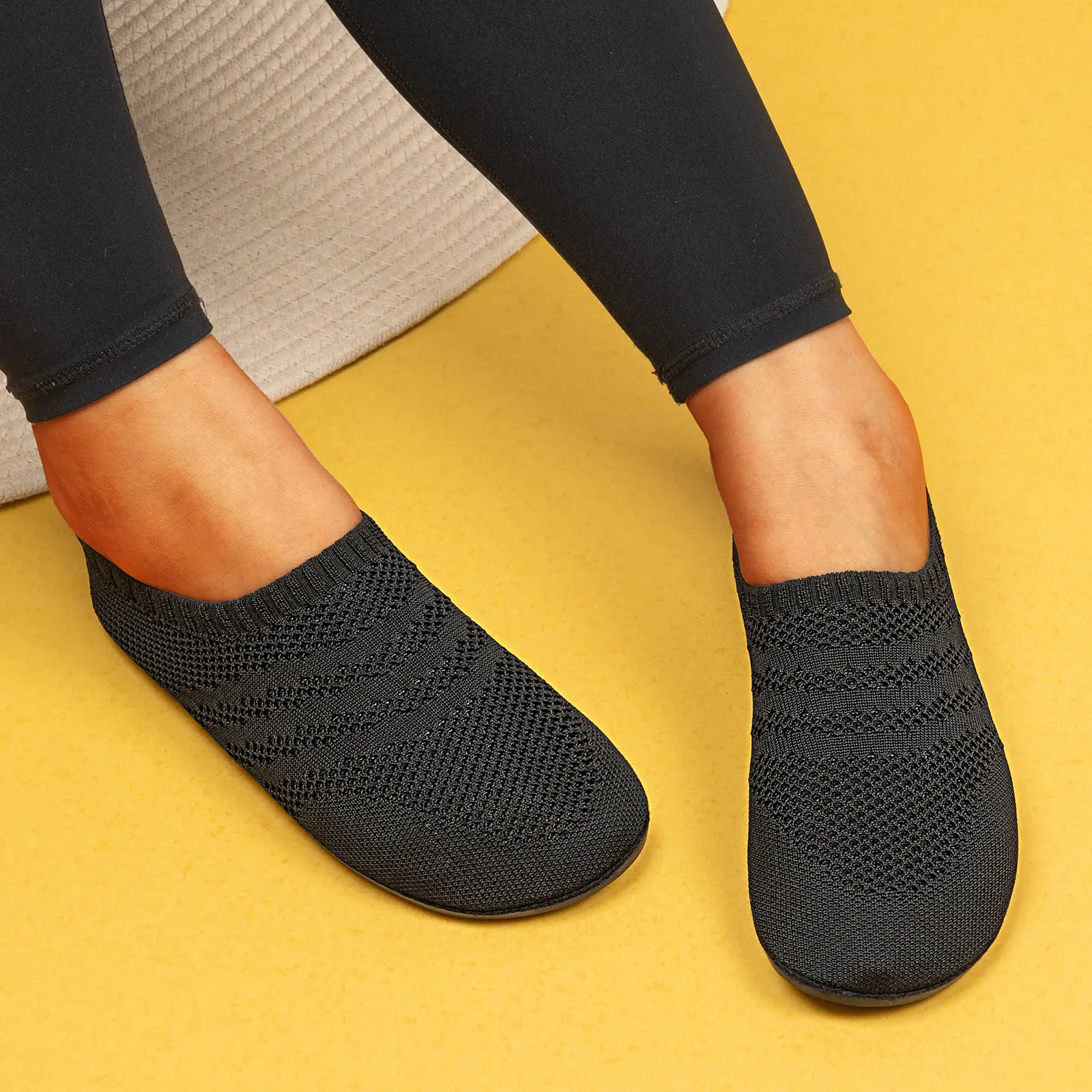 2026 Men & Women Barefoot Slippers – Soft Non-Slip Home Shoes, Indoor Slippers Cozy Home Shoes Yoga Sock Slippers (Multiple Colors).1344/CS1344