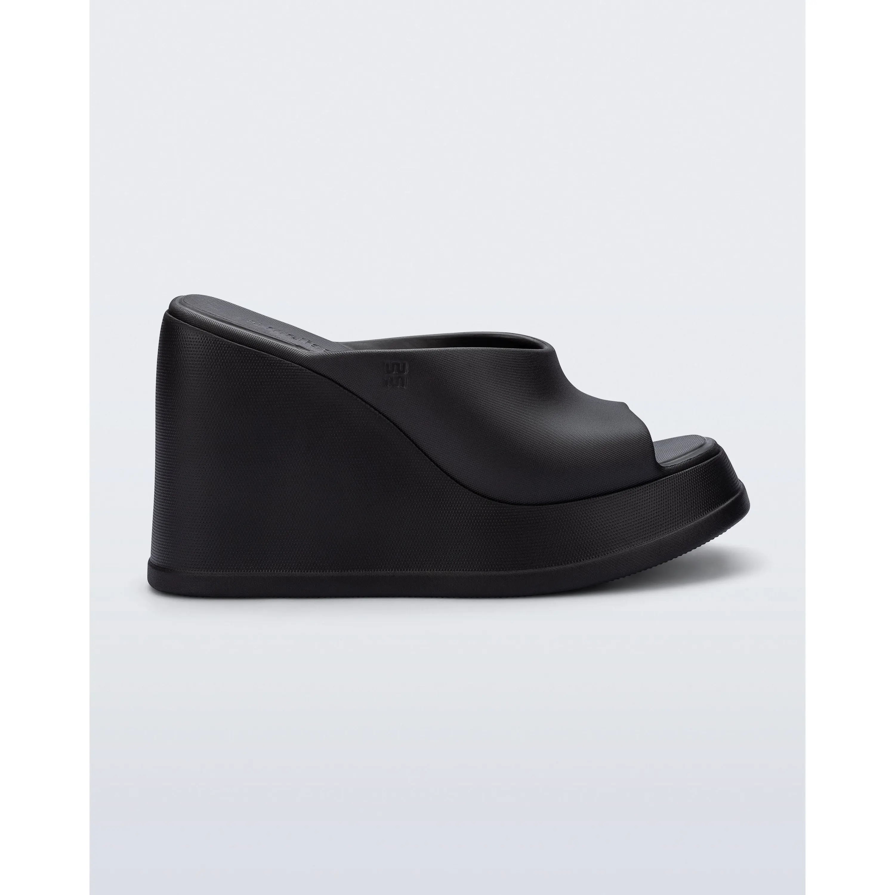 Melissa Platform Sandals for Women, Free Soft EVA Slip-On Wedges with a Lightweight & Stable Sole, Casual Footwear, Casual Wear Flatform Platform Sandals Elevated Wedge Flatform Wedge Heel Summer Wedges