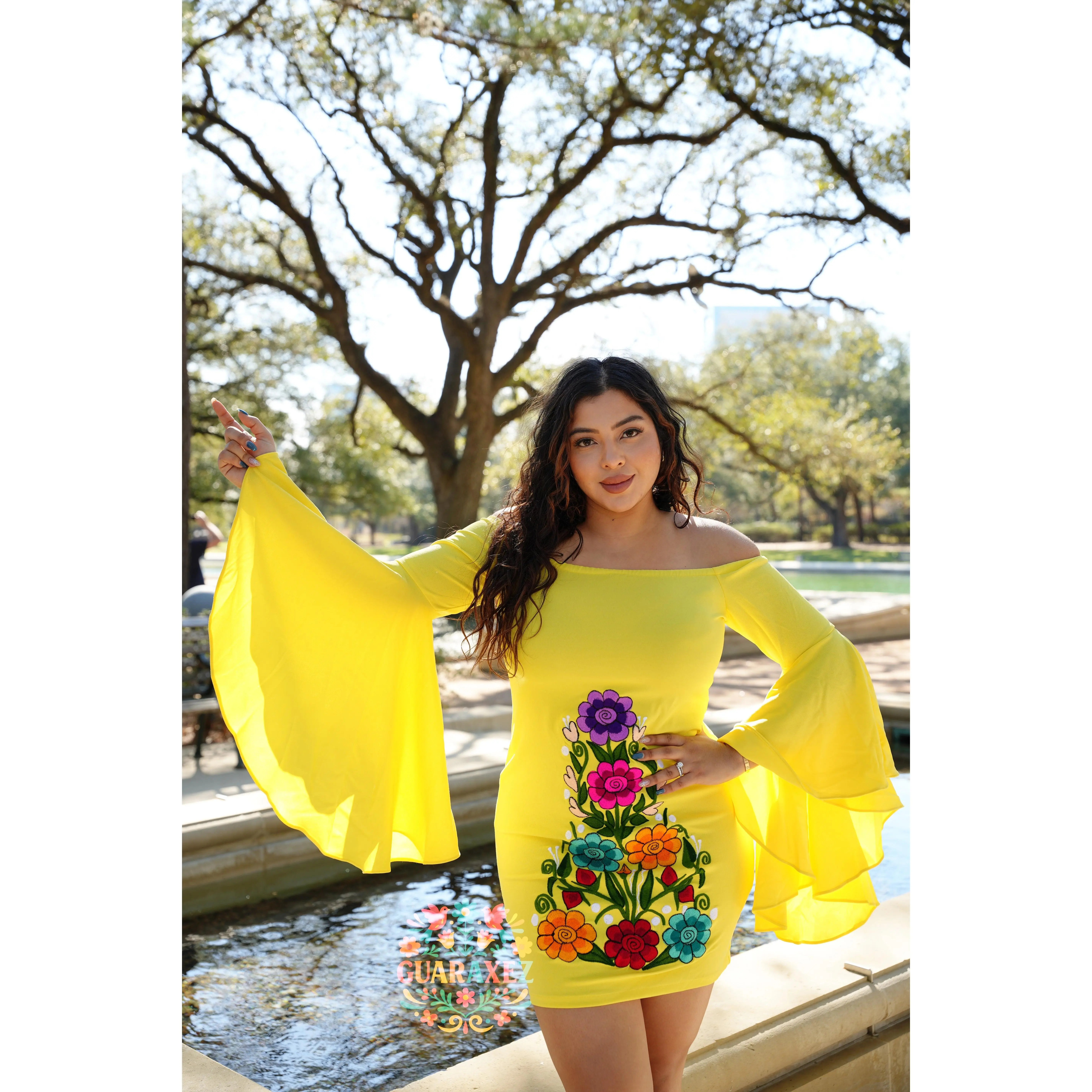 Finísima Dress Yellow