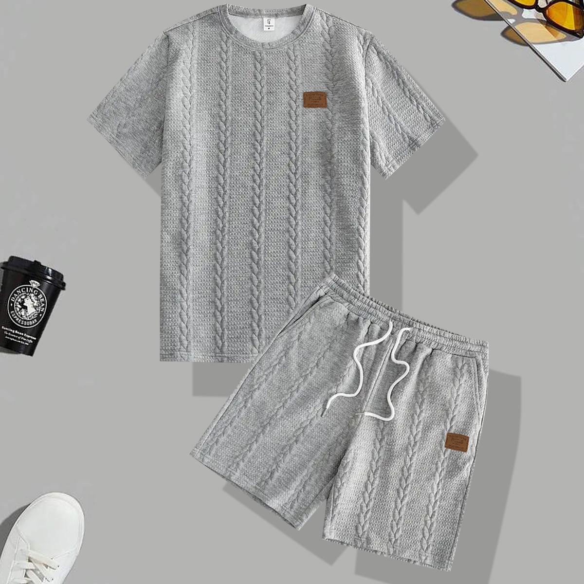 2-piece men's casual sports outfit - short-sleeved round-neck T-shirt and matching shorts, made of breathable polyester fiber, in solid color with side pockets, perfect for casual wear and light training, fitness shorts