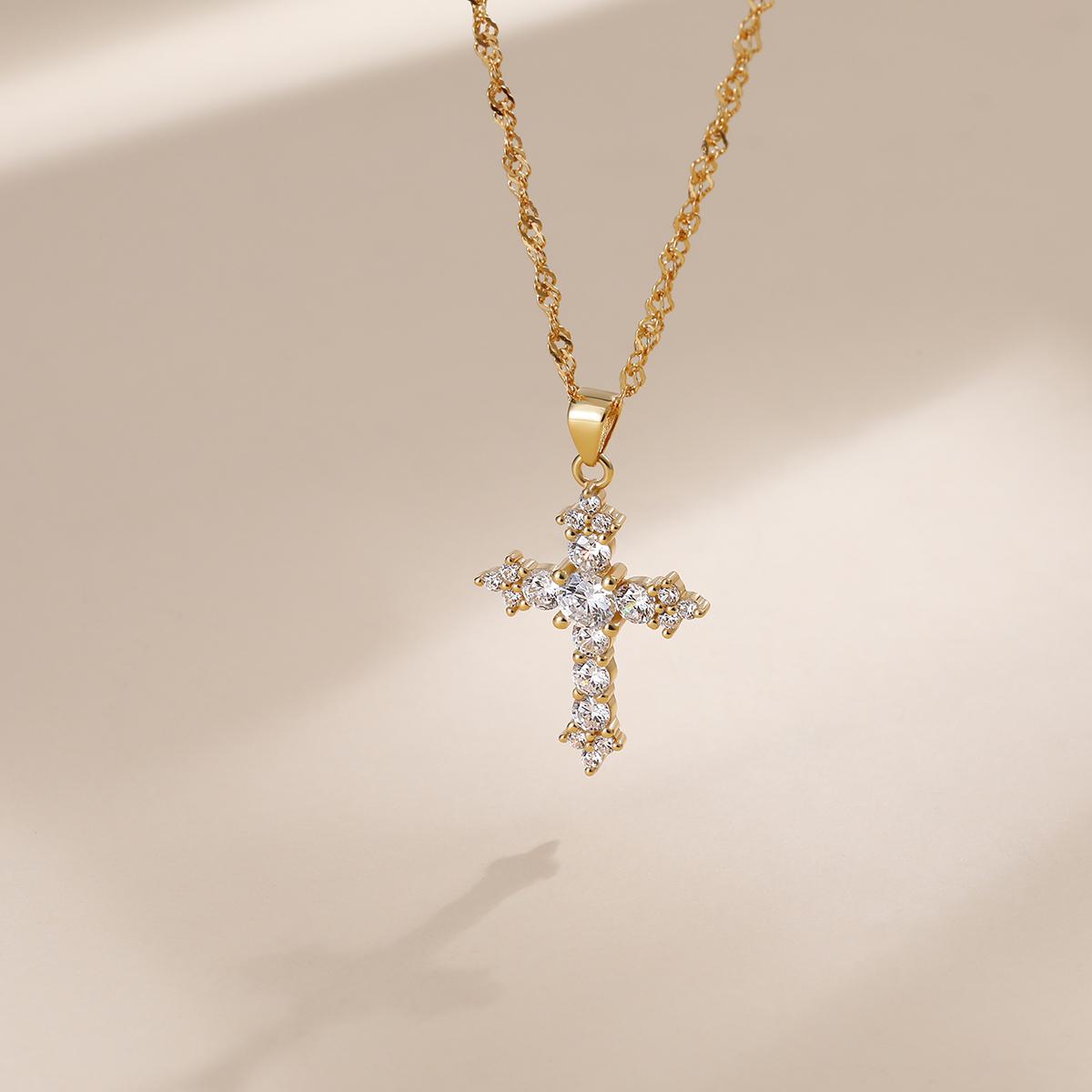 EAMTI 18K Gold Plated 925 Sterling Silver Cross Necklace Dainty Small Cross Pendant Choker Cubic Zirconia Charm Pendant Chain Necklace Best Friend Birthday Gifts for Women Sister Mom Wife Her Friend Party