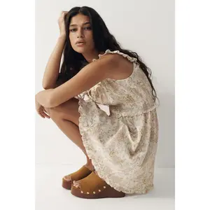 H&M Frill-trimmed dress