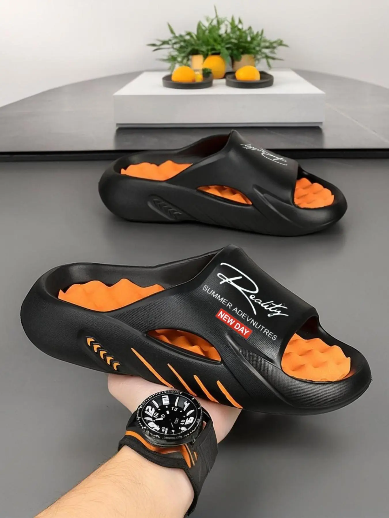 Men's Casual Letter Print Slides, Lightweight Beach Slippers, Comfortable Non-Slip Soft Slippers for Indoor and Outdoor Wear, Slippers for Men