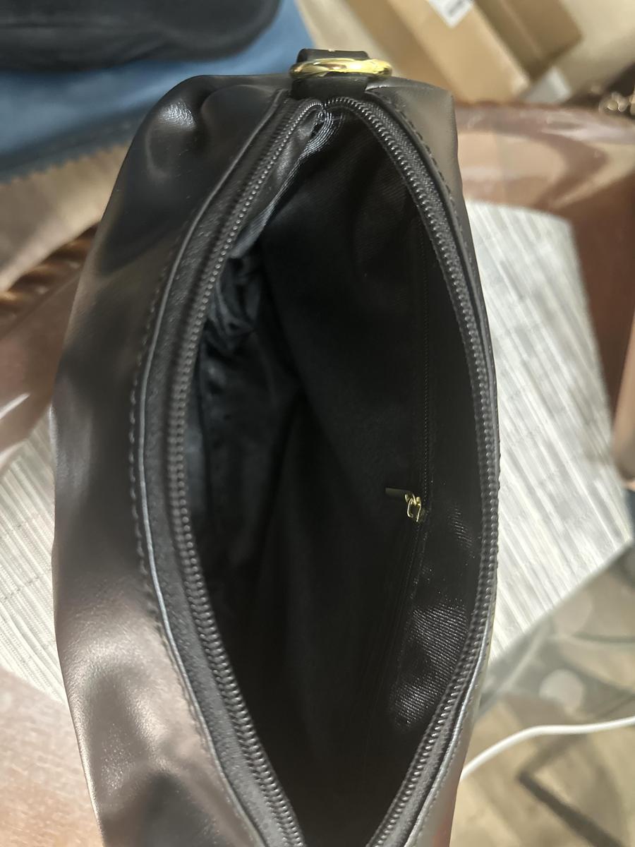 Item: Black, Please Refer To The Pictures for Dimensions