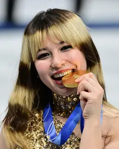 alysa liu print poster