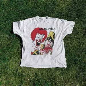 Gruesome 'Mc Murder ' Vintage White Tee, Urban Street Style Vintage Good Graphic Tee Unisex Cotton Top, Y2K Grunge Aesthetic, Trendy T-Shirt, Casual Daily Wear, Gift T-Shirt Top Menswear Womenswear Streetwear