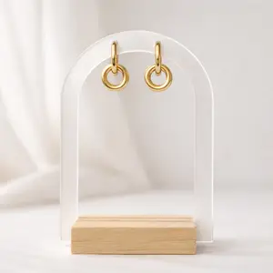 Aretes Aritos con Anillo “Conexión” | Mujer en Construcción – Mom Beauty Love