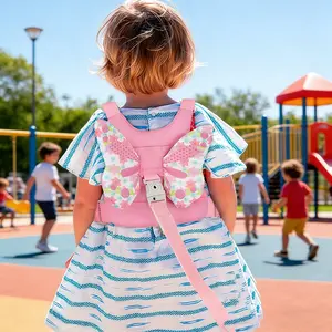 This butterfly leash is specially designed for girls and children. It features a 2-in-1 safety harness design, an anti-loss leash, a safety harness lock, and a breathable safety harness to ensure safety.
