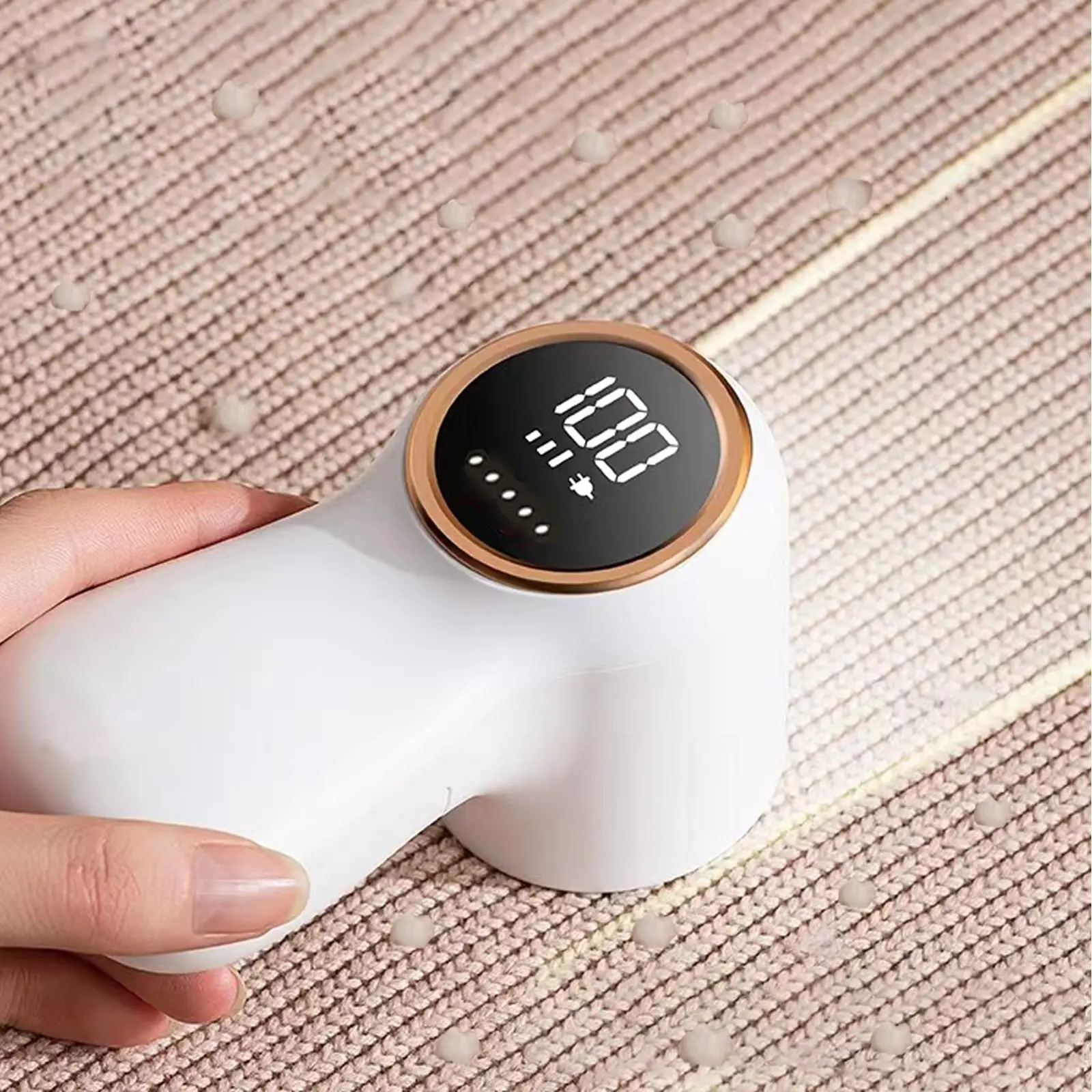 Fabric Shaver, Lint Remover Rechargeable, Electric Portable Sweater Defuzzer with 4 Speeds, 6 Leaf Blades, Digital LED Display to Remove Pilling for Clothes, Furniture, Sweater, Couch,  lightweight motor durable cordless durable cordless wireless rotating