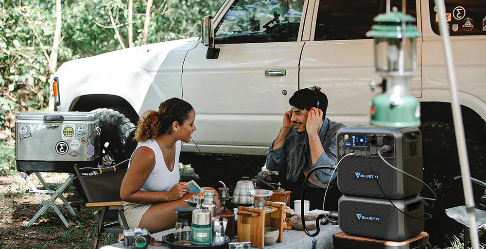 BLUETTI AC200PL Portable Power Station 2304Wh Solar Generator Expandable to 8448Wh 4 2400W AC Outlets 3600W Power Lifting 30A TT30 Output LiFePO4 Battery Backup for RV Camping Home Use