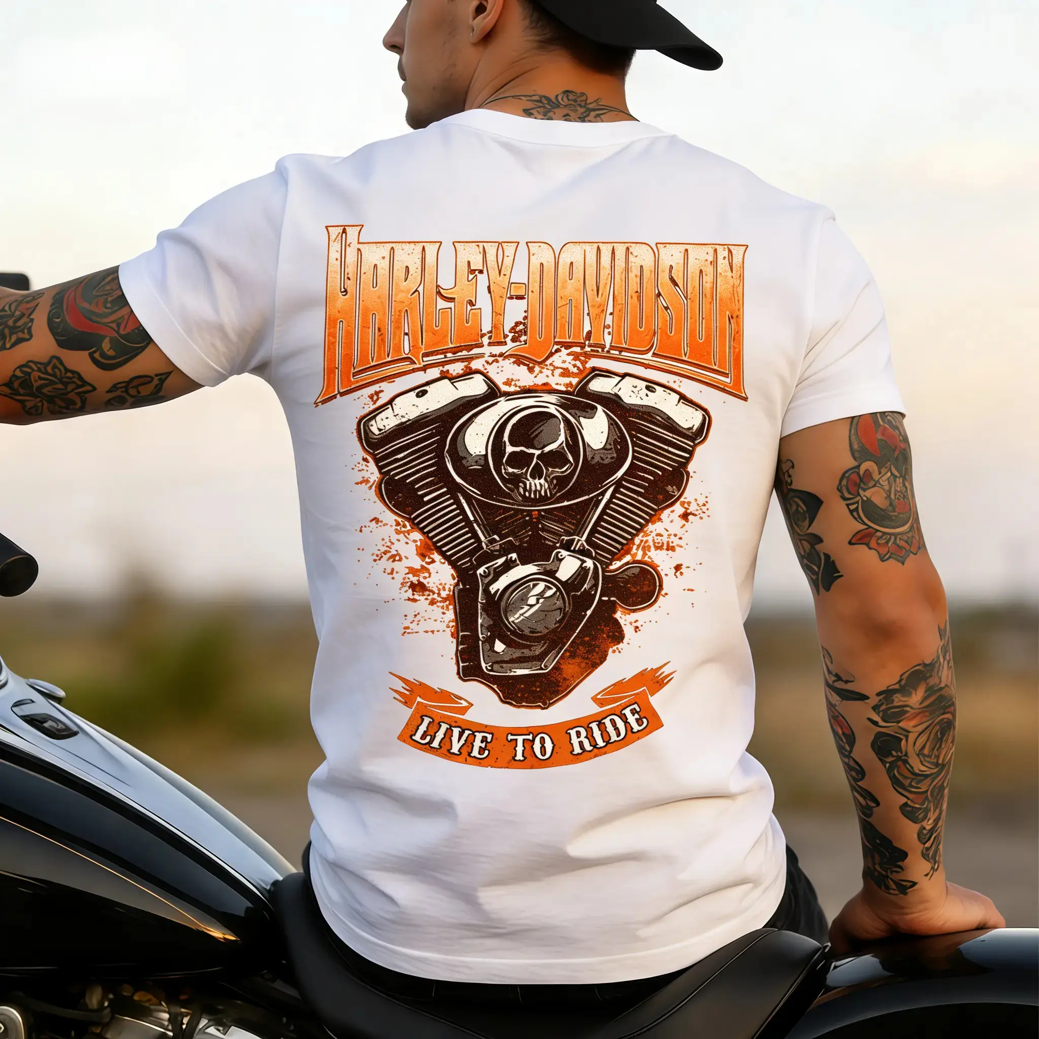 Men's T Shirts, Relaxed-Fit Biker Top with 'Live to Ride' Print, Shortsleeve Round-Neck Menswear for Motorcycle Enthusiasts