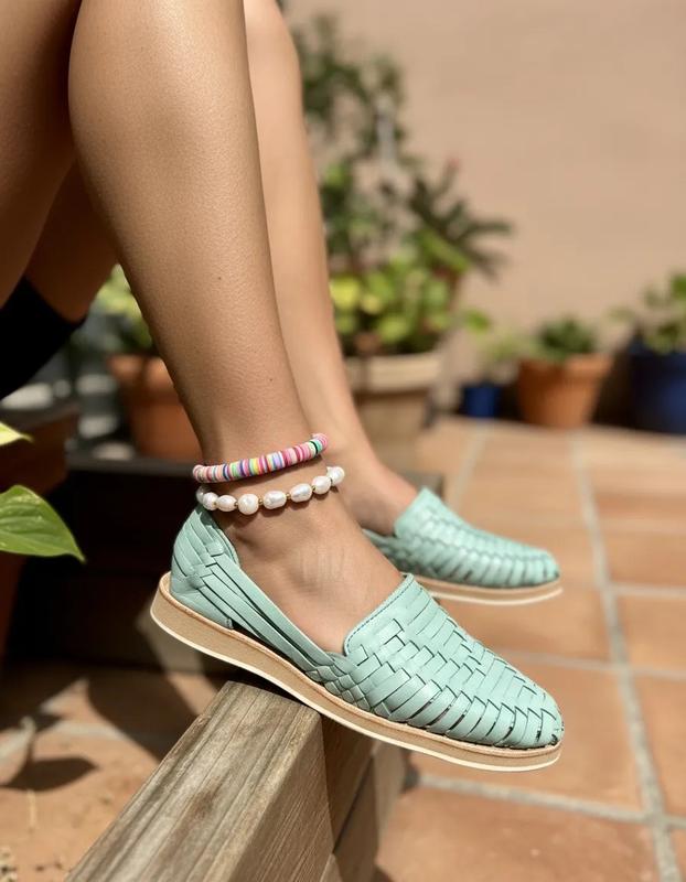 Women's Handmade Mexican Leather Huaraches Flat Slip-On Sandals Model 813 Round Toe Genuine Leather Upper Comfortable Ethically Made in Mexico Footwear Walking Shoes