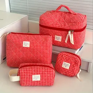Luggage Organizer Bag Multi Piece Set Berry Color Cosmetics Clothing Storage Bag Fashion Pattern Machine Washable Travel Storage Set for Business Trip Portable Underwear Clothing Organizer