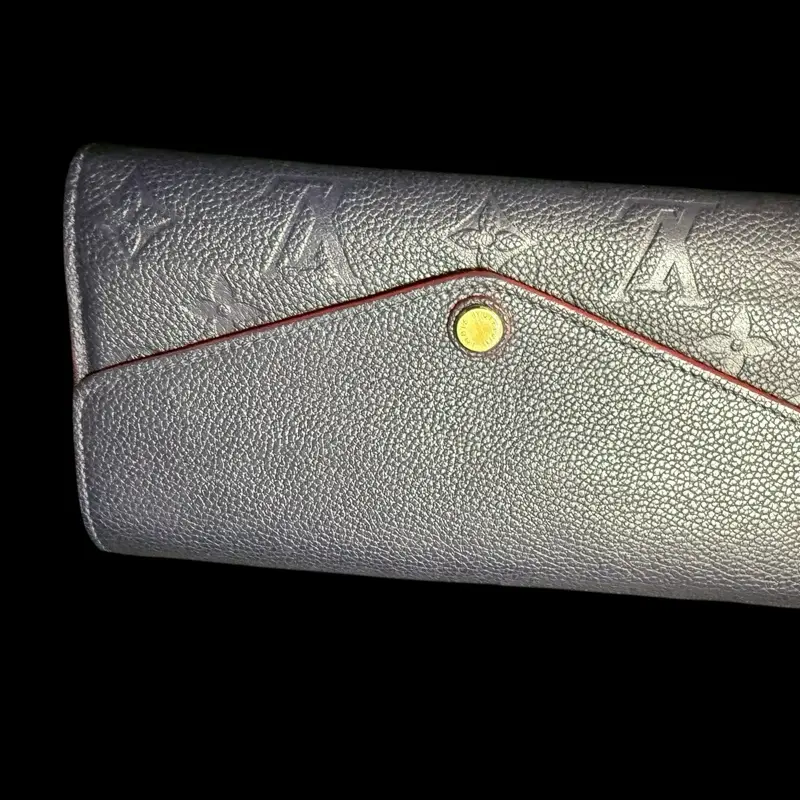 Pre-owned Louis Vuitton Leather Small leather goods Preowned Empriente Long Wallet Navy Blue with Red Trim, No Major Flaws, Very Good Condition (Pre Loved Category)
