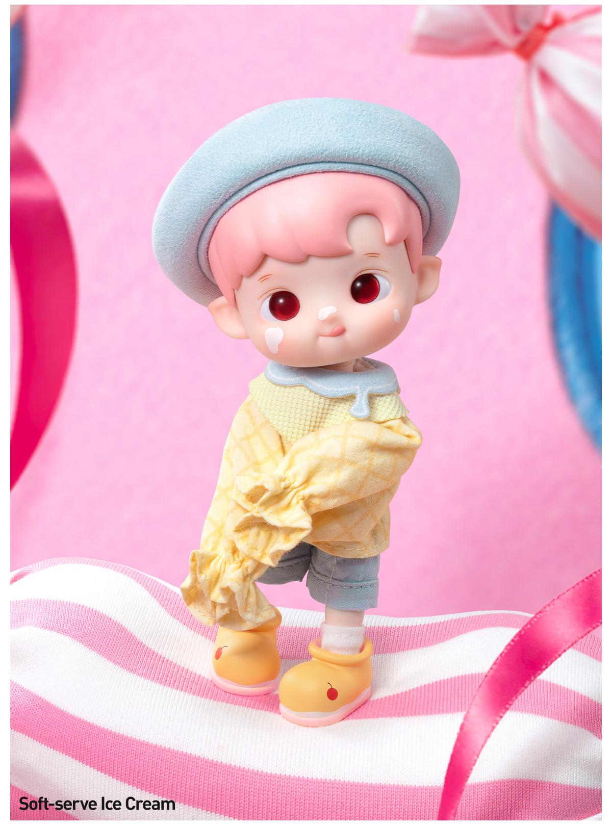 POP MART HACIPUPU Little Foodie Series 1/12 Action Figure