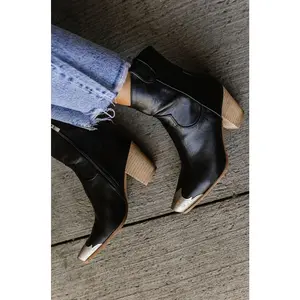 Montana Boots - Black Faux Leather Round Toe Stacked Heel Western Style Side Zipper Winter Shoes