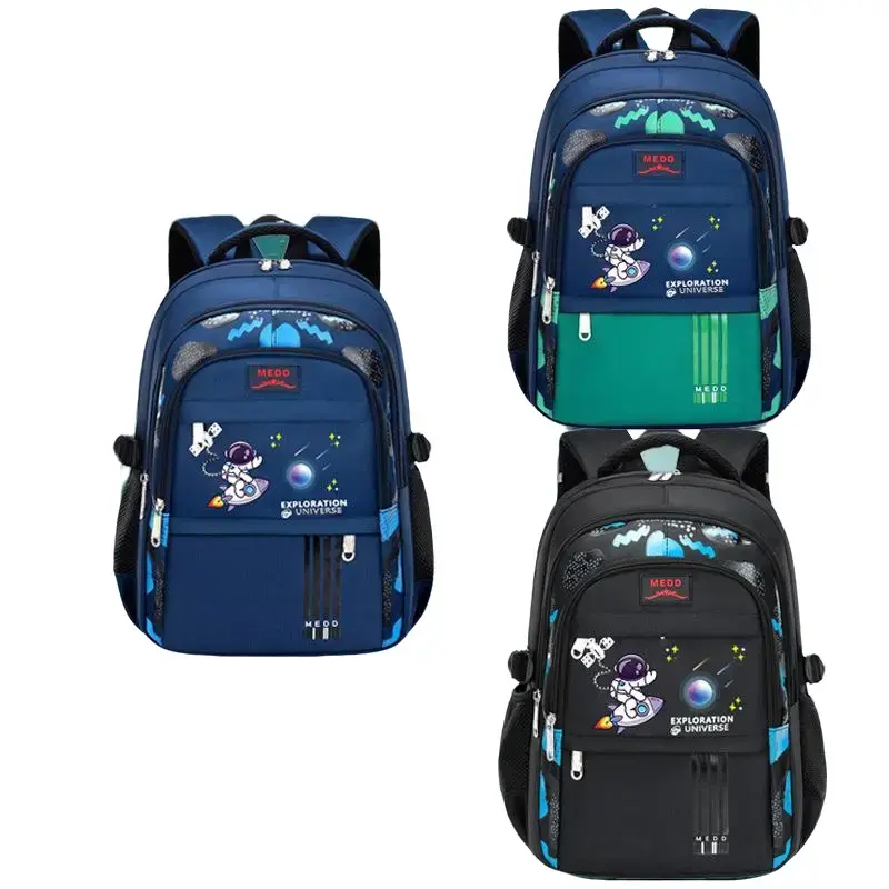 3D Astronaut School Backpack for Elementary Boys, Water-Resistant Oxford Fabric with Reinforced Zips & Water Bottle Side Pockets, Backpacks For School, 3D Astronaut Graphics, Space Motifs, Daily School Life