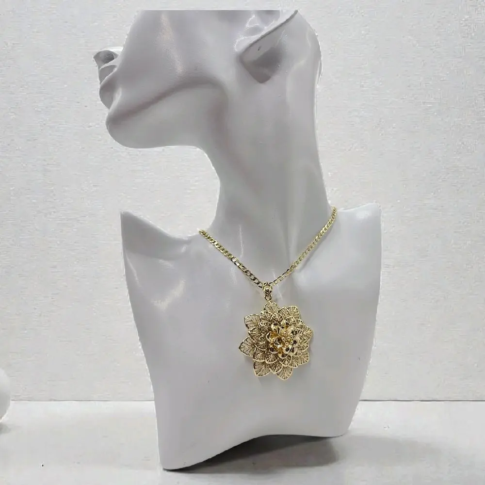 valdiviajewelry #2407 Necklace and flower pendant, 14k gold plated, High Quality