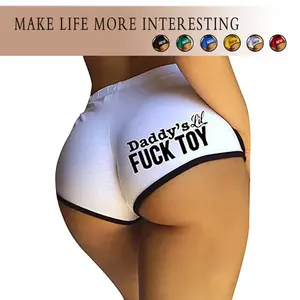 Plus-size women's briefs, comfortable and breathable, high-waisted, pure cotton underwear, perfect for everyday wear.