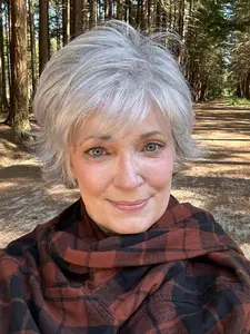 Voltage Petite | Synthetic Wig (Basic Cap)