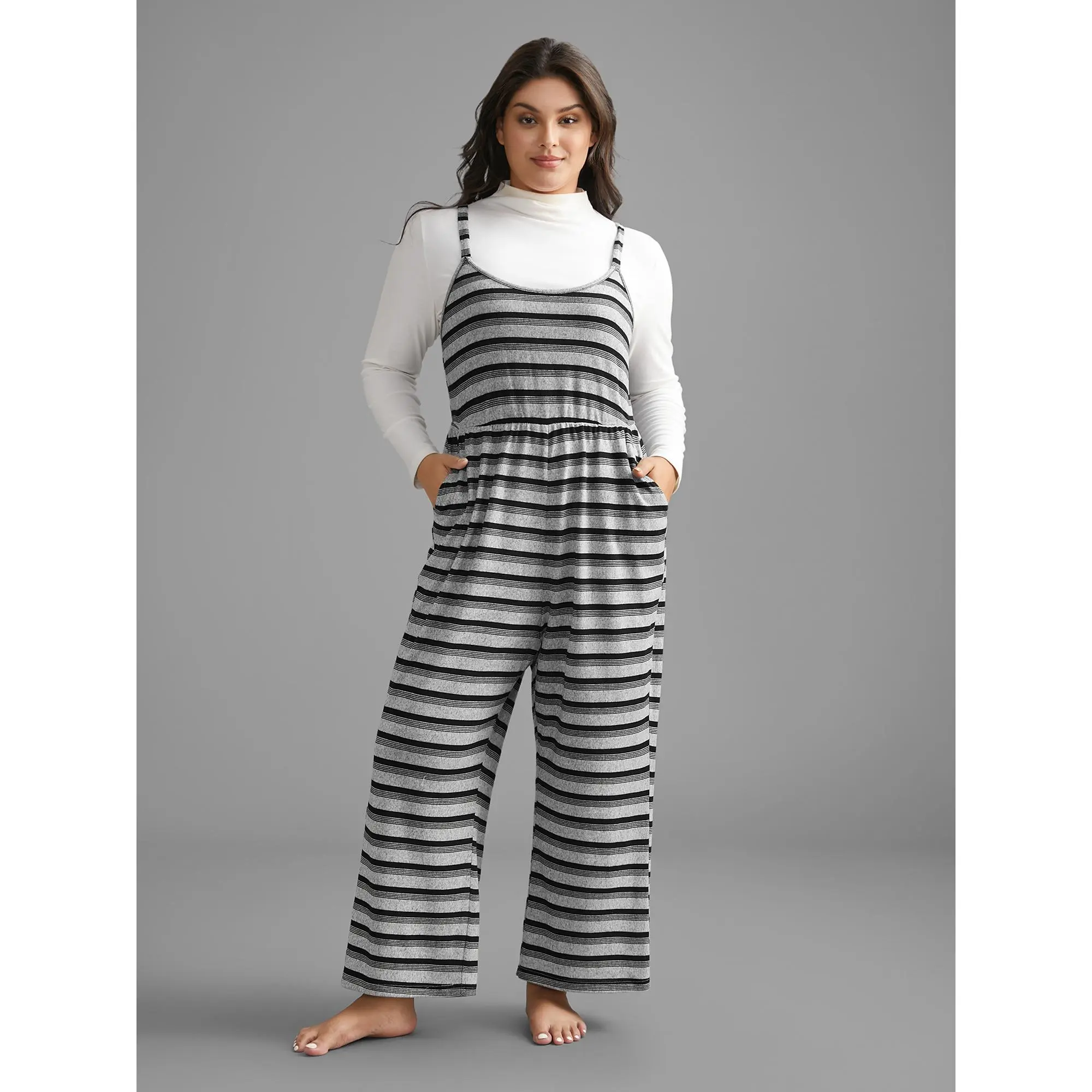 BloomChic Women's Striped Lounge Jumpsuit, Regular Fit High Stretch Spandex Overalls with U-Neck and Pocket, Garment, Fabric, Sleeve, Polyester Blend, Stripe Pattern, Stripe Print, Lady, Low Iron