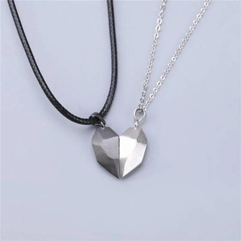 Two Souls One Heart Magnetic Couple Necklaces Wishing Stone Creative Split Heart Pendant Set for Him and Her Romantic Matching Jewelry for Anniversary Valentine's Day