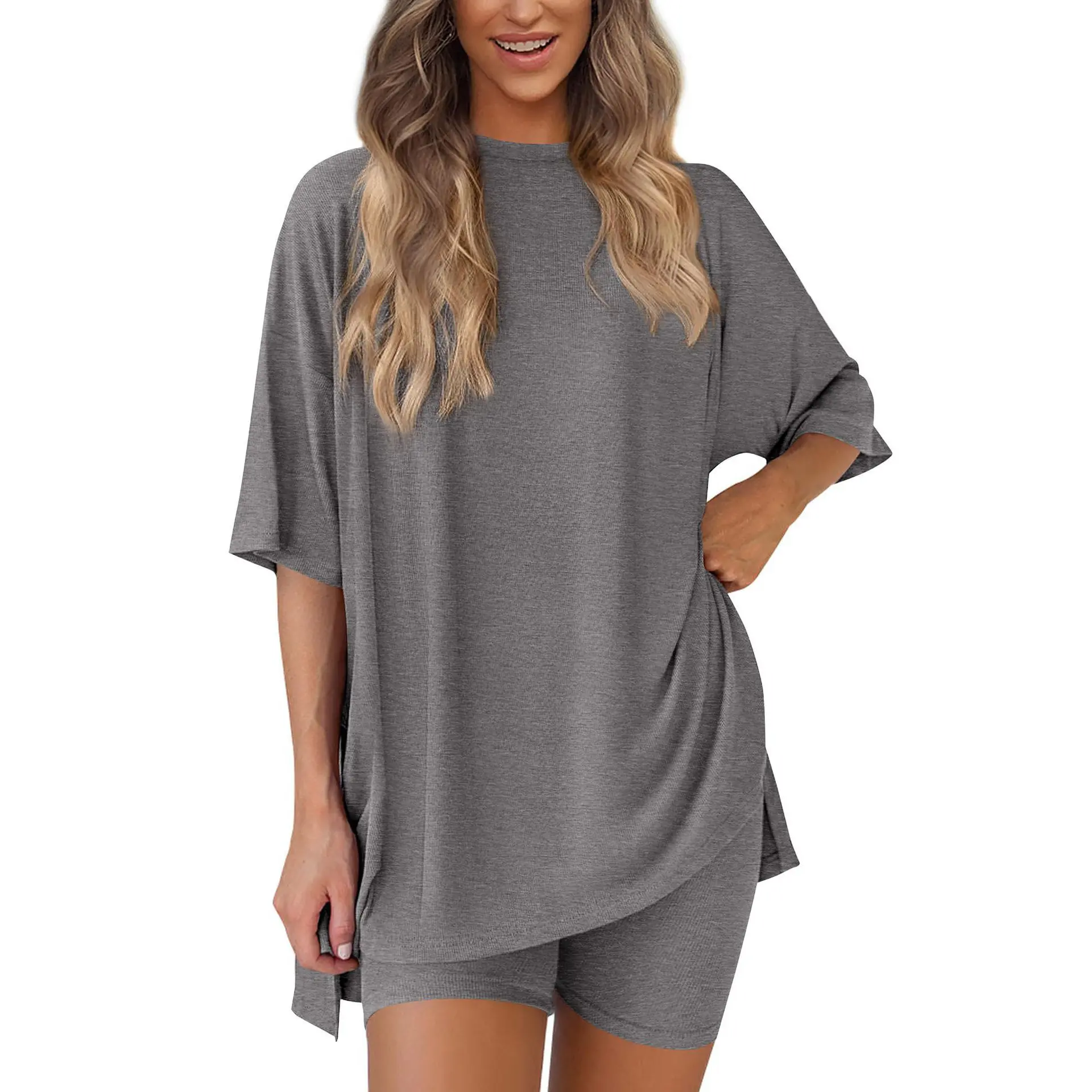 Round-neck Gray
