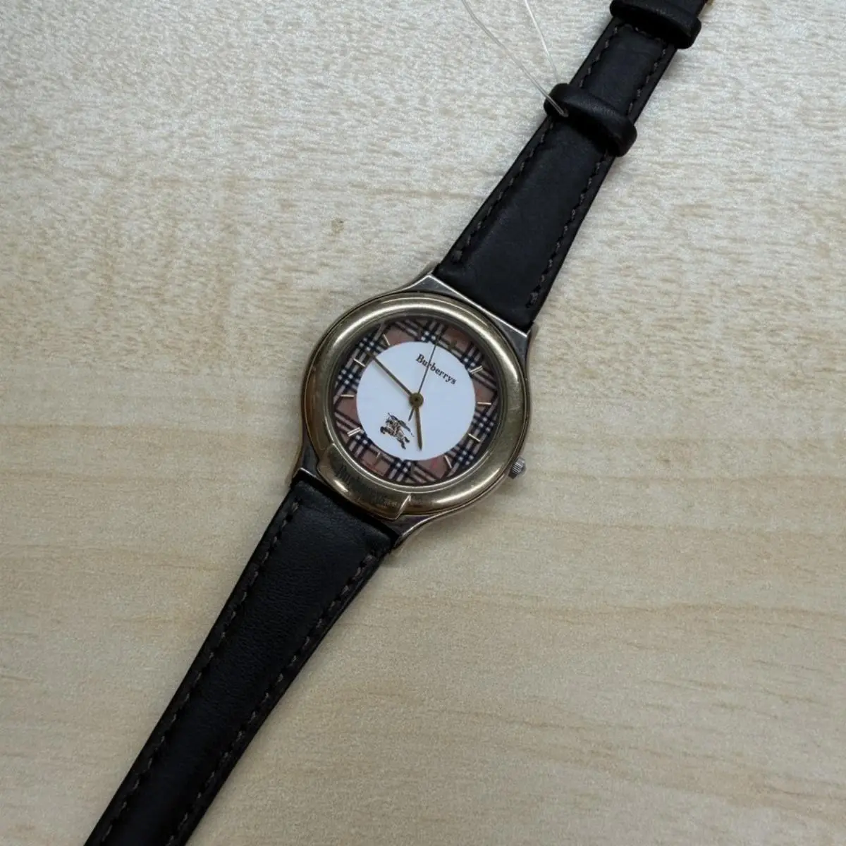 Pre-owned BURBERRY As Shown Shoulder Bags Nova Check Dial Watch 13162