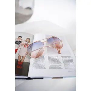 YELLOWSTONE SUNGLASSES IN SANDSTONE