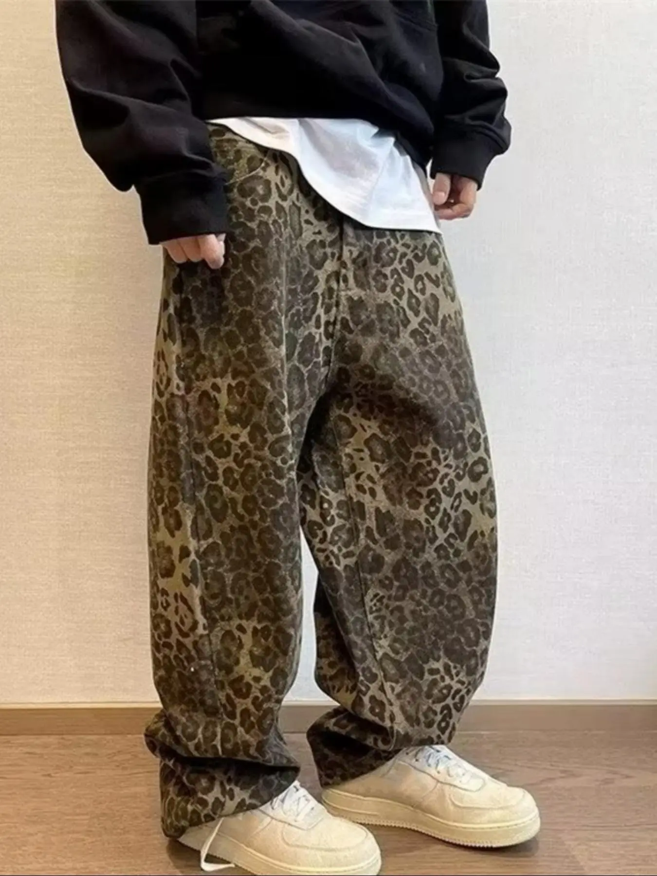 Men's Leopard Print Wide Leg Oversized Jeans, Loose Classic Casual Fashion Comfy Denim Trousers for Daily Wear, Fashion Men's Bottoms for All Seasons