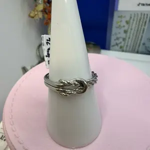 925 sterling silver # 8 high quality   elegant  Italian silver ring  infinity knot rope ) anillo de plata Italiana talla # 8 Alta calidad elegante solido nudo de amor Infinito