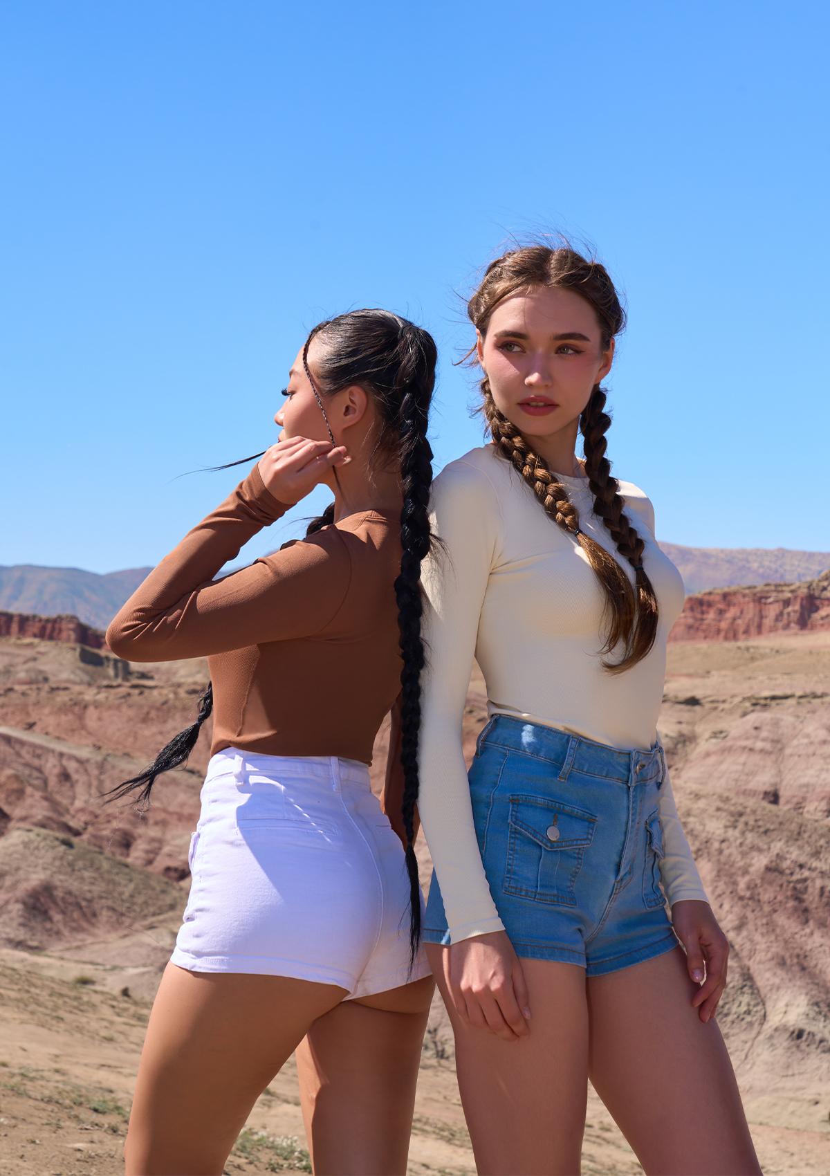 OQQ Women's 3 Piece Long Sleeve Tops Crew Neck Stretch Fitted Underwear Layer Tee Shirts Floral Plain Casual - Polyester, Womenswear Comfort Nylon SpringStatements