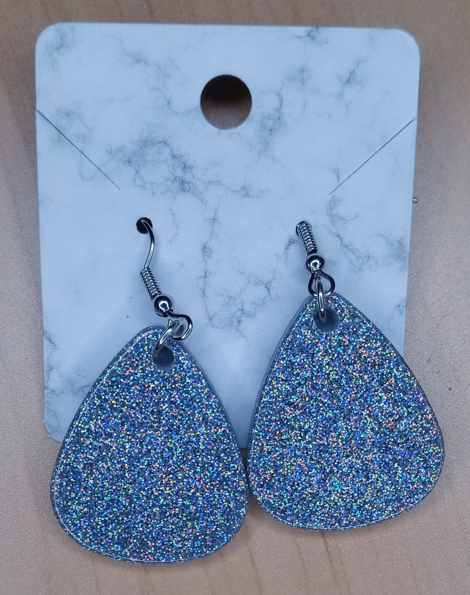 Epoxy resin jewelry