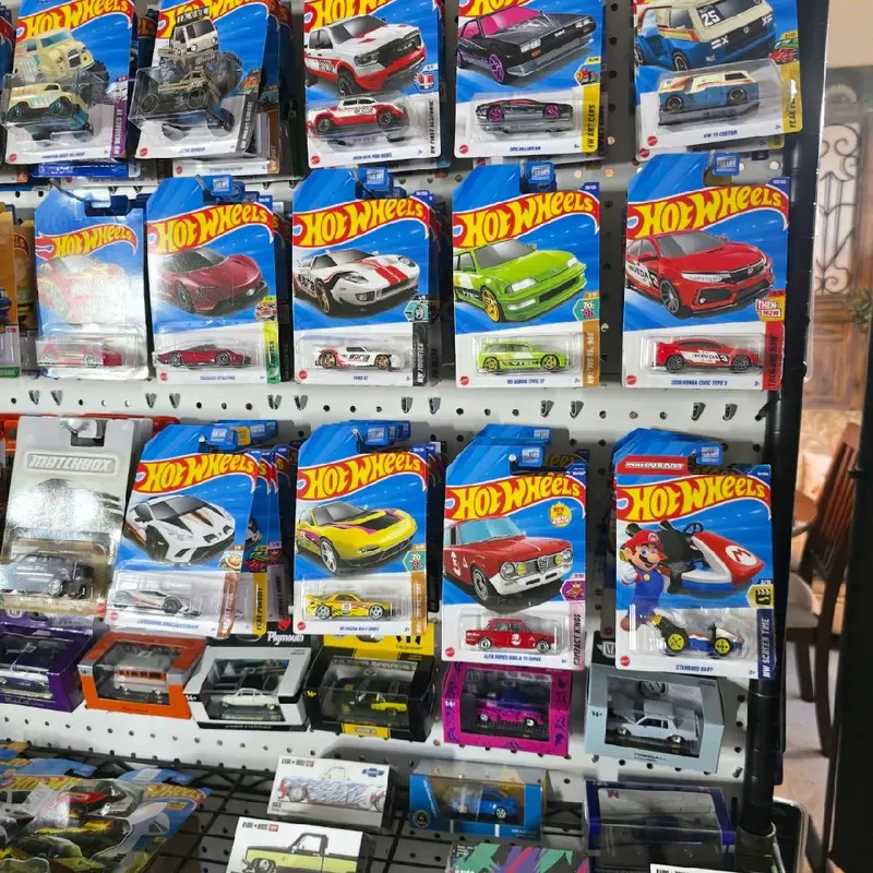 Diecast Collectible Car - LIVE Stream Sale (Exact Car Shown)