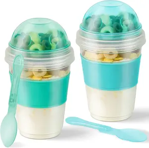 2 Pack Yogurt Parfait Cups with Lids, 20 oz Reusable Overnight Oats Containers with Lids, Topping Compartment & Spoon to Go for Breakfast Meal Prep, Portable & Lightweight (Blue&Green)