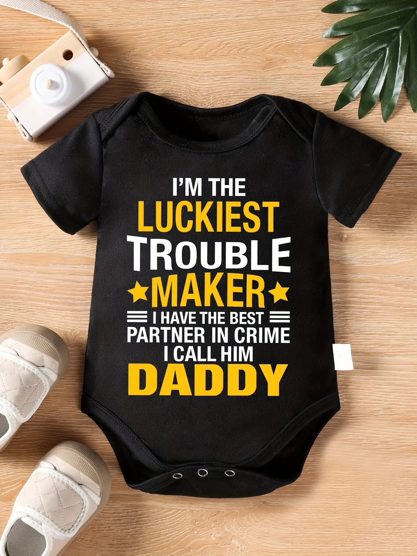 Newborn Unisex Cotton Bodysuit - Short Sleeve Crew Neck, Fitted Basic Style, Funny 'Partner In Crime' Dad Graphic Letters Print, 0-3 Months, Newborn Outfits, Fun Themed Bodysuits