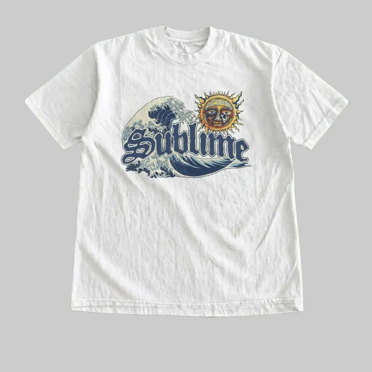 Gildan Sublime Sun Wave Vintage design Graphic Tee, Retro 90s Rock Band White Top, Cute California Surf Clothing