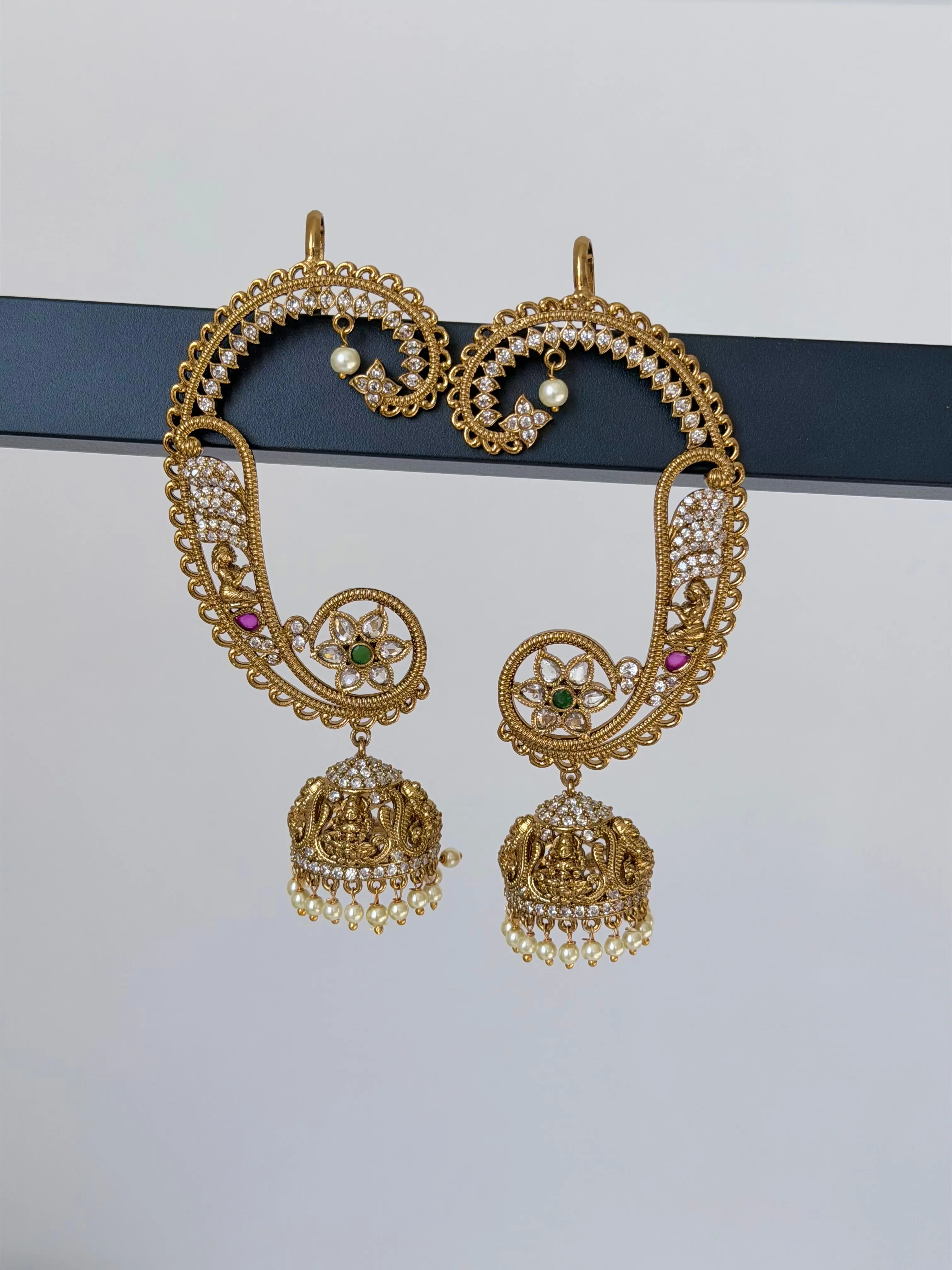Traditional Earcuff