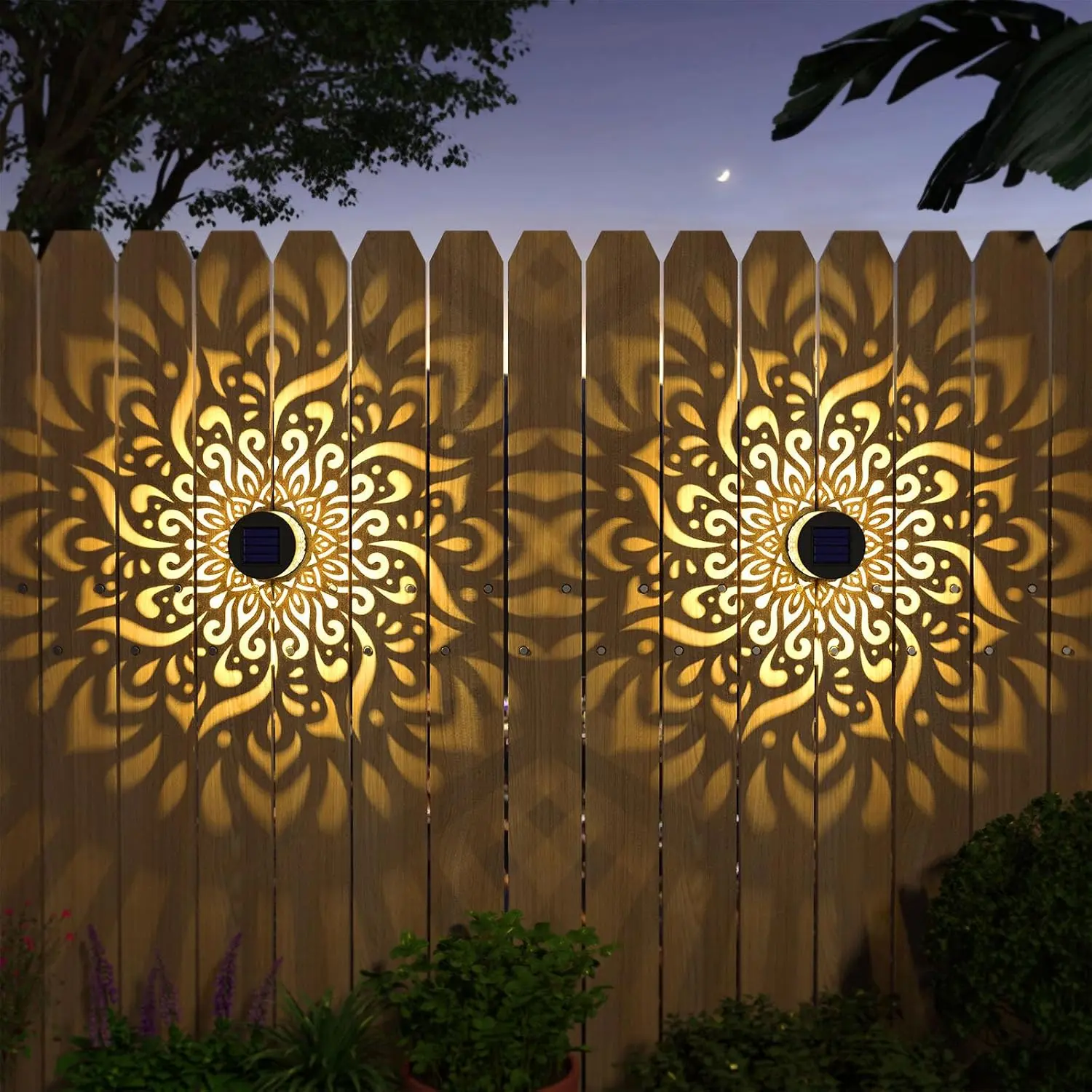 4-Pack Mandala Theme Metal Solar Outdoor Lights - Waterproof Auto Charging Solar-Powered Lights for Garden Post, Patio Wall, Home Improvement Outdoor Lighting, Festival Gift