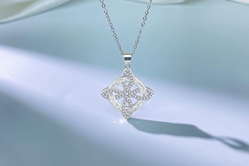 DRINSPER Witches Knot Necklace Hecate Goddess of Witches with Celtic Knot Design Pendant Necklace Goddess Jewlery Tetragrammaton Collar De Amuleto Proteción with Aritificial Gemstone Decor Fashion Jewelry Accessories Gift for Women TikTokShopBlackFriday