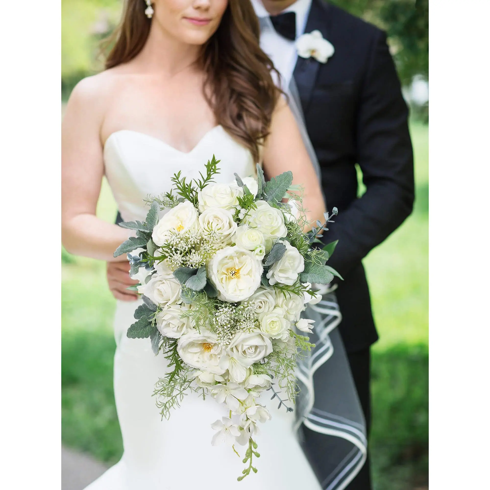 Rinlong 10.6x16.5in Sage Green & White Lace Lifelike Real Touch White Austin Roses Silk Flower Cascading Bridal Bouquet, Classic Graceful Wedding Decor