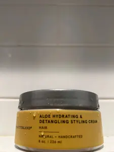 Aloe & Shea Hydrating & Detangling Styling Cream