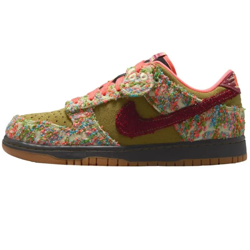 NIKE Dunk Low 'Green Curry' Multi-Color Streetwear Shoe - Standout Color Mix, Bold Street Energy, Comfortable True-To-Size Casual Sneaker with Snug Fit, Durable Rubber Sole, Panda-Monium, US M 10, for Sneakerheads