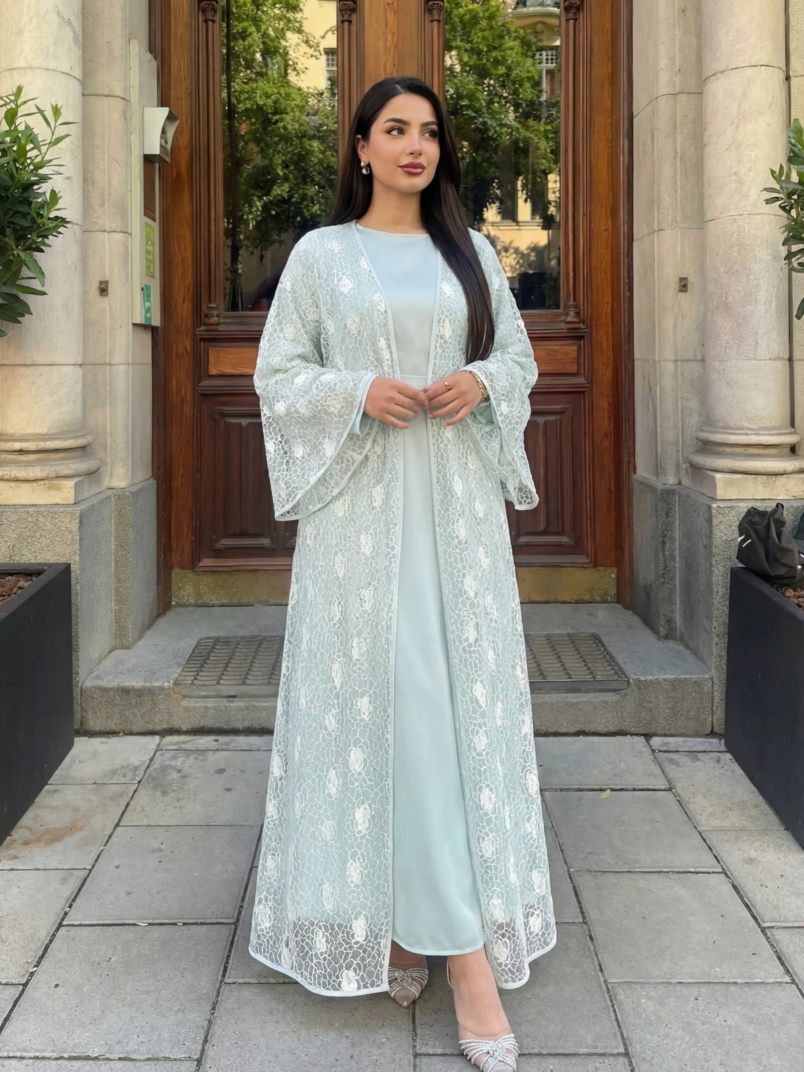 CL65 1 Two piece lace robe, bat sleeves, lace embroidered robe ...