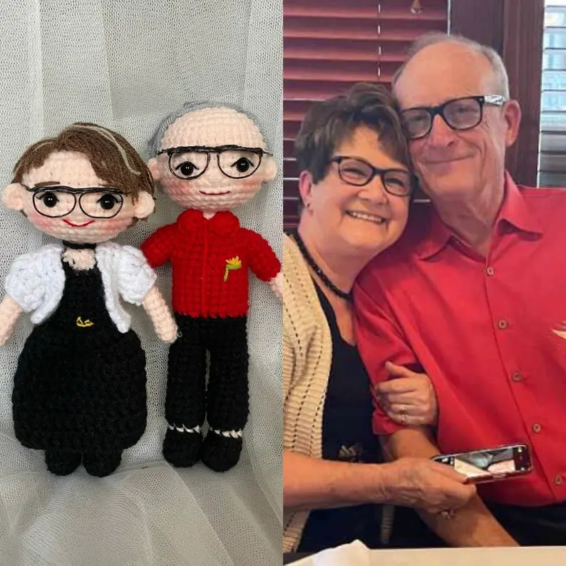 Crochet Couple Portrait Doll, Custom Couple Doll, Personalized crochet doll Look Alike Doll, Darlings Doll, Anniversary Gift, Personalized Handmade Crochet Gift For Mom Dad crochet dolls