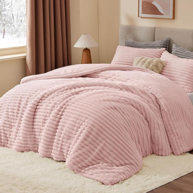 BEDELITE Flannel Comforter Set Super Soft & Warm Fluffy Pink Valentine's Day gift - Elegant Striped Design for Winter - Twin/Queen/King Sizes Machine Washable BEDELITE Flannel Comforter Set Super Soft & Warm Fluffy Pink Valentine's Day gift - Elegant Striped Design for Winter - Twin/Queen/King Sizes Machine Washable