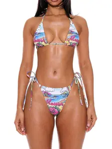 VYNCE Resort Halterneck Tie Back Graphic Print Hawaiian Triangle Sexy Club Bikini Top Only For Summer Spring Holiday Vacation Ibiza Beachwear Festival Rave Nanoscopic Y2K Techno Carvinal